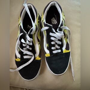 Boy’s Sz 6 Black Green Fire Design Vans Sneakers Shoes